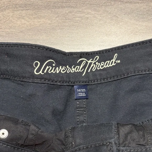 Black Women's Jeans - Picture 2 of 6